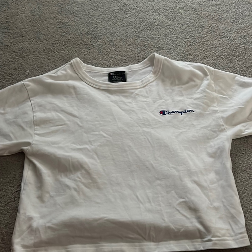 White, cropped, t shirt, Size xs, Brand: Champion